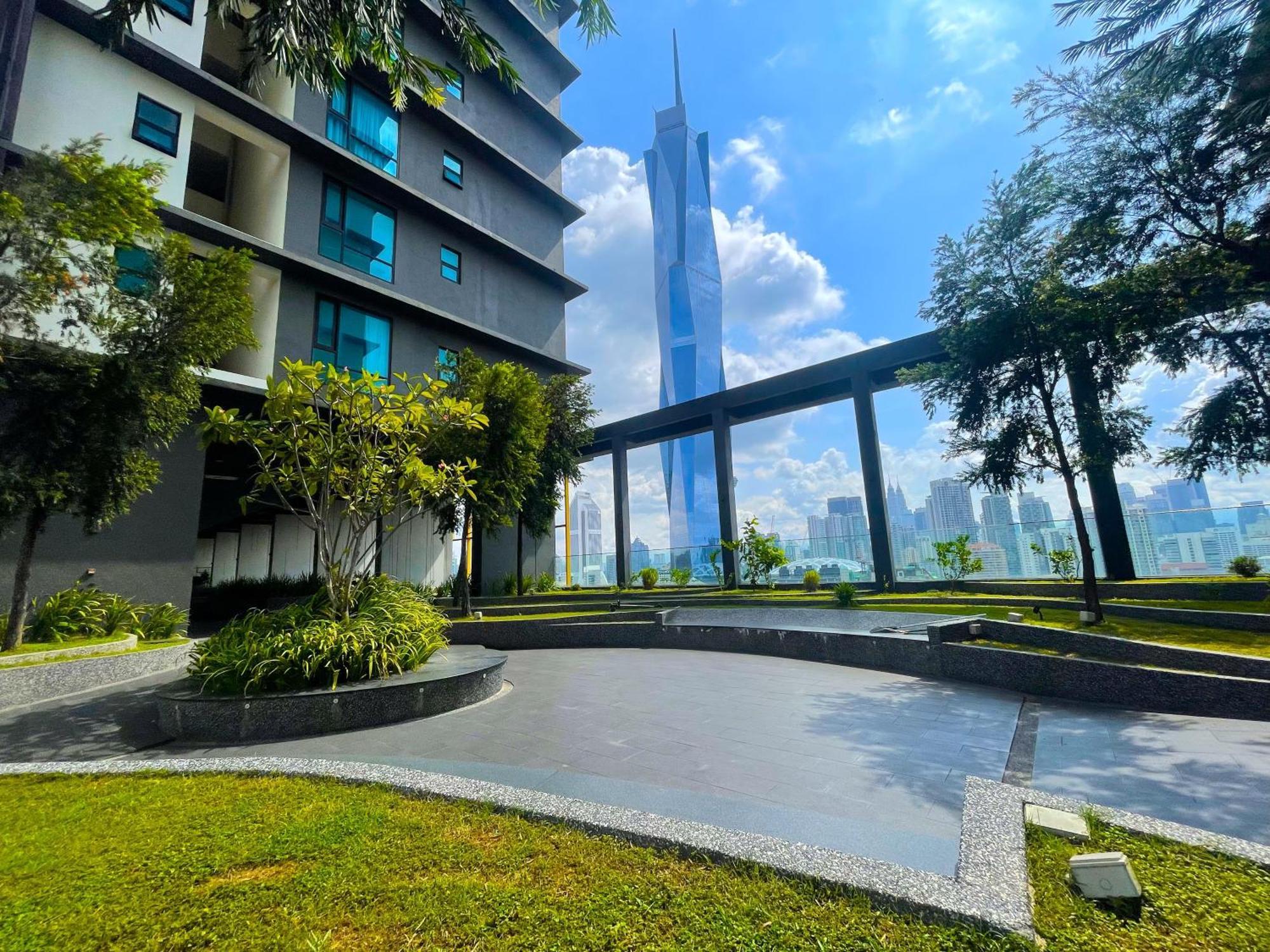 Astra At Opus Residences クアラルンプール エクステリア 写真